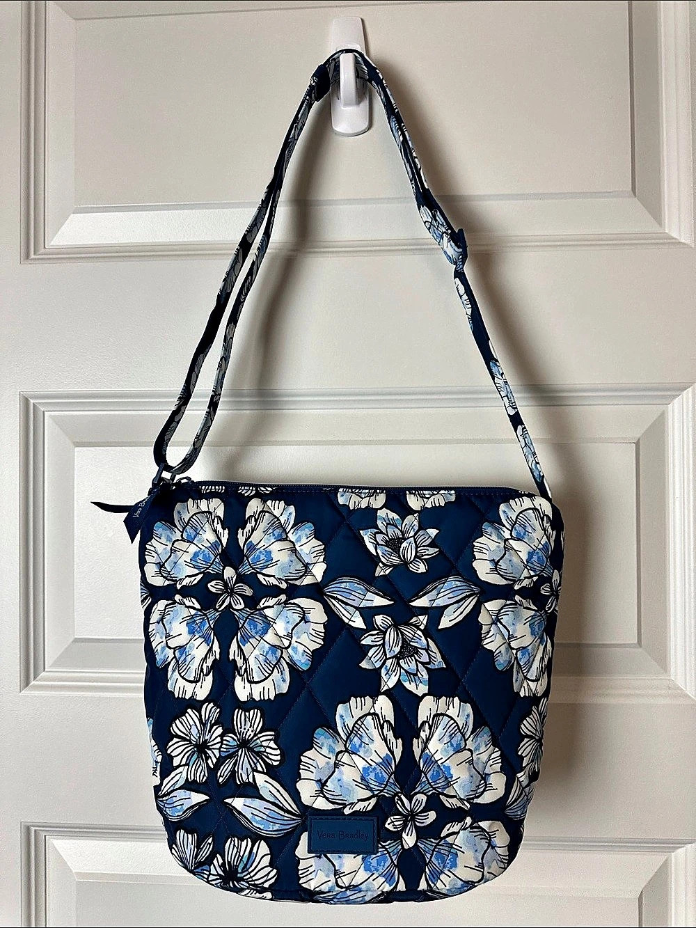 Vera Bradley Performance Twill Bucket Crossbody Bag Blue & White Floral Quilted